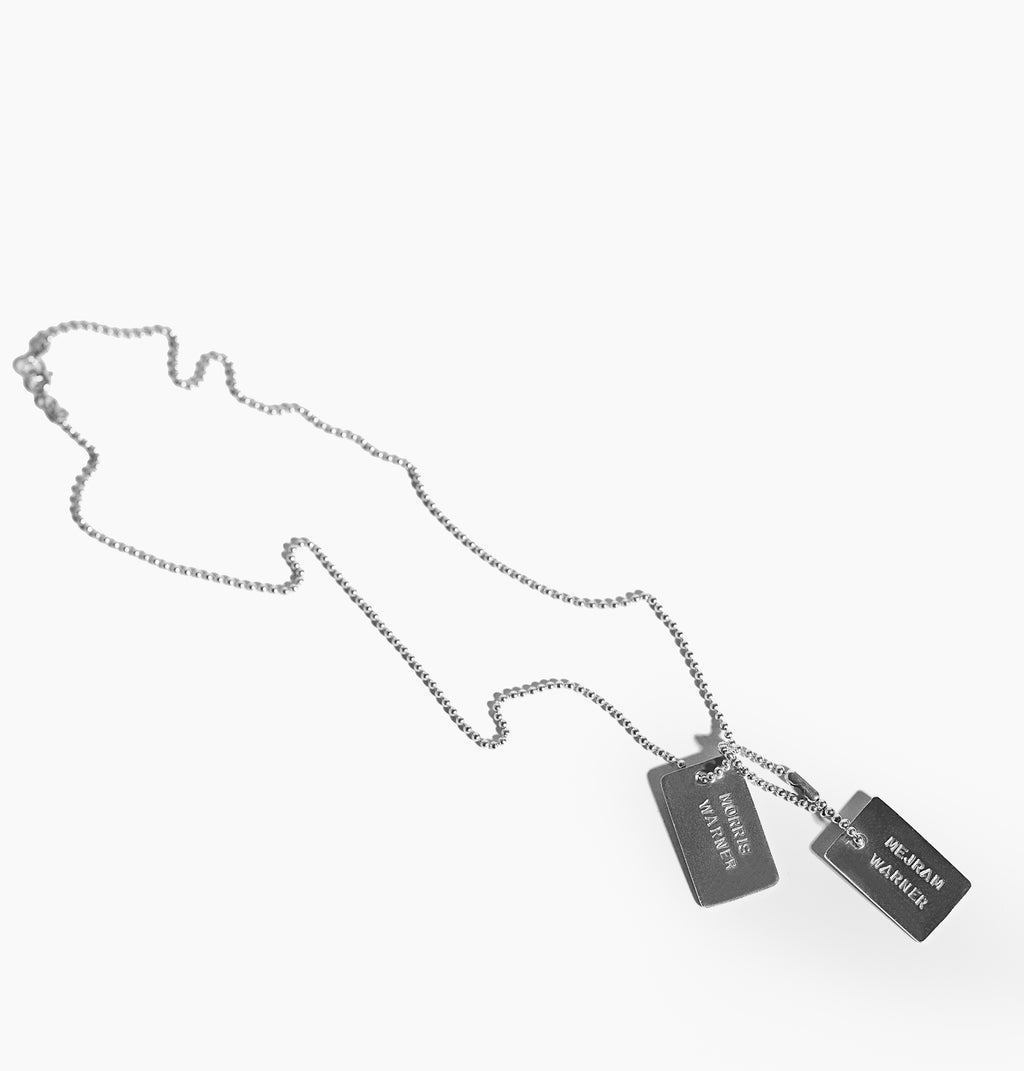 Halsband med bricka och egen text